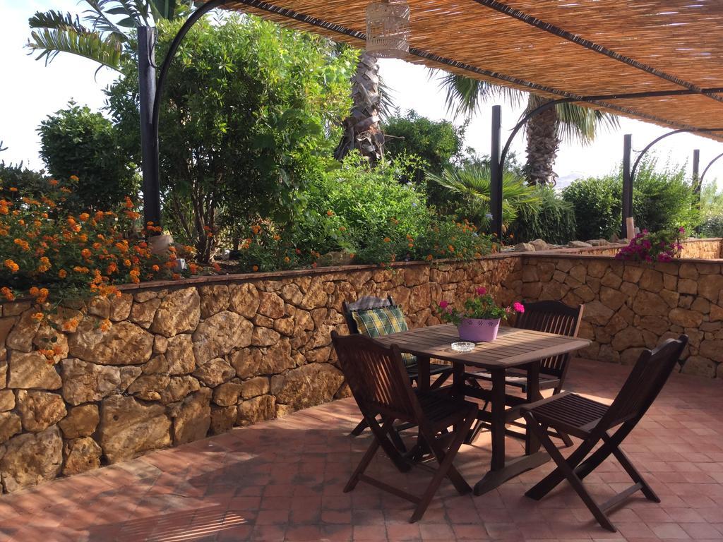 Il Colle Del Rustico Bed & Breakfast Agrigento Exterior photo