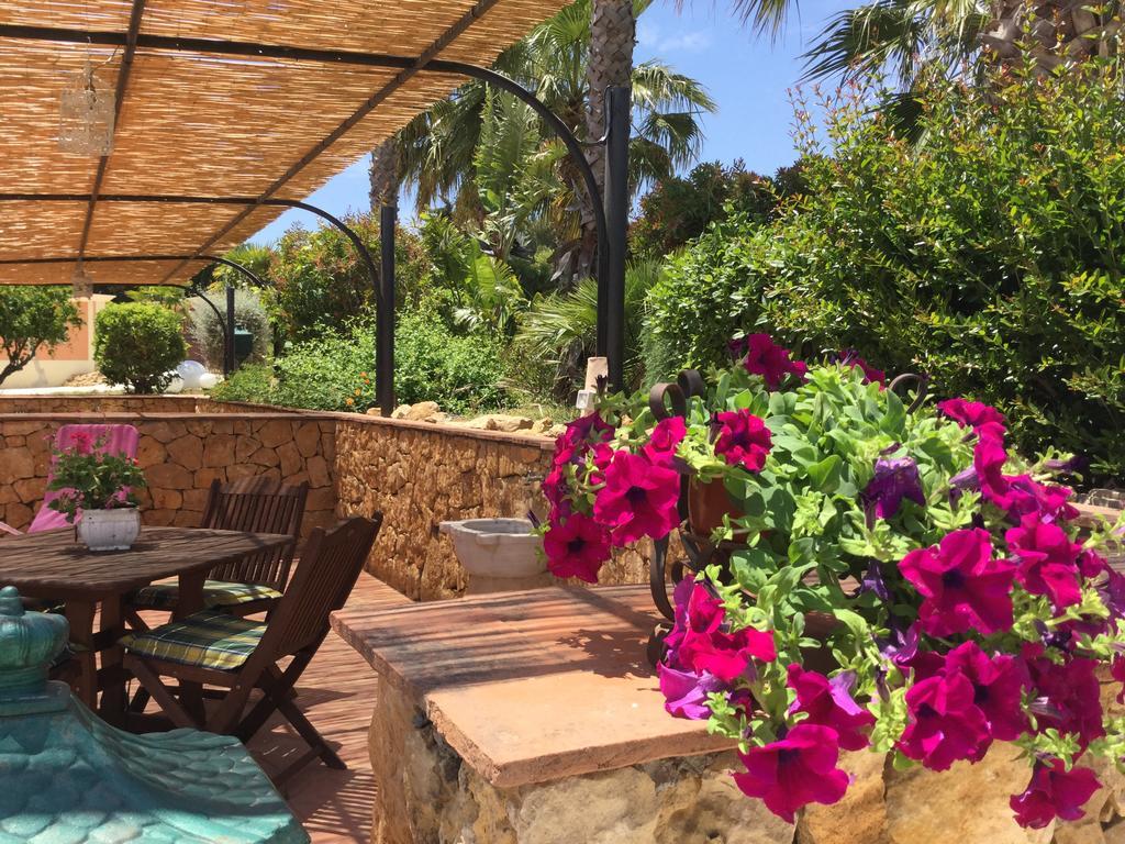Il Colle Del Rustico Bed & Breakfast Agrigento Exterior photo