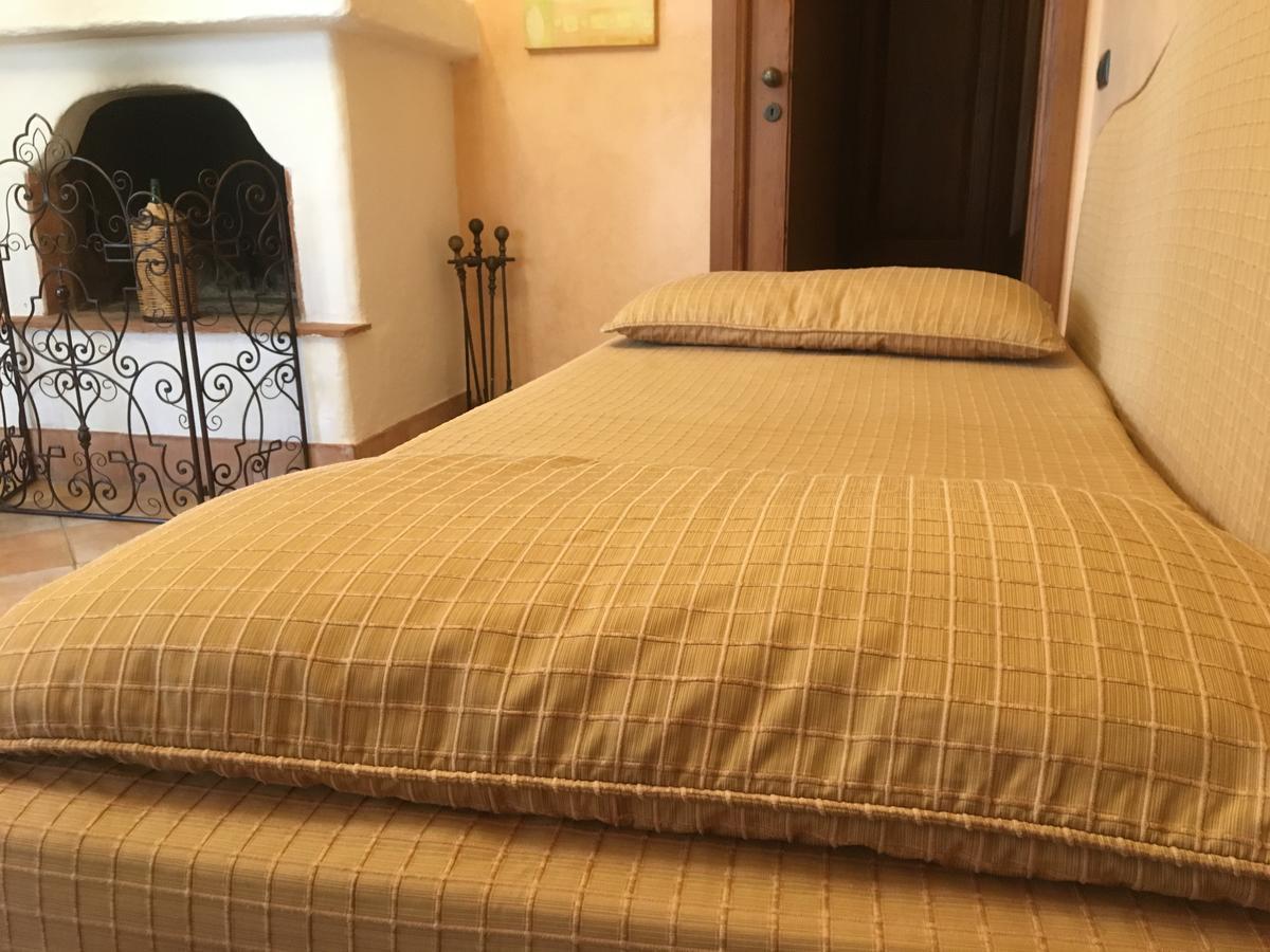 Il Colle Del Rustico Bed & Breakfast Agrigento Exterior photo