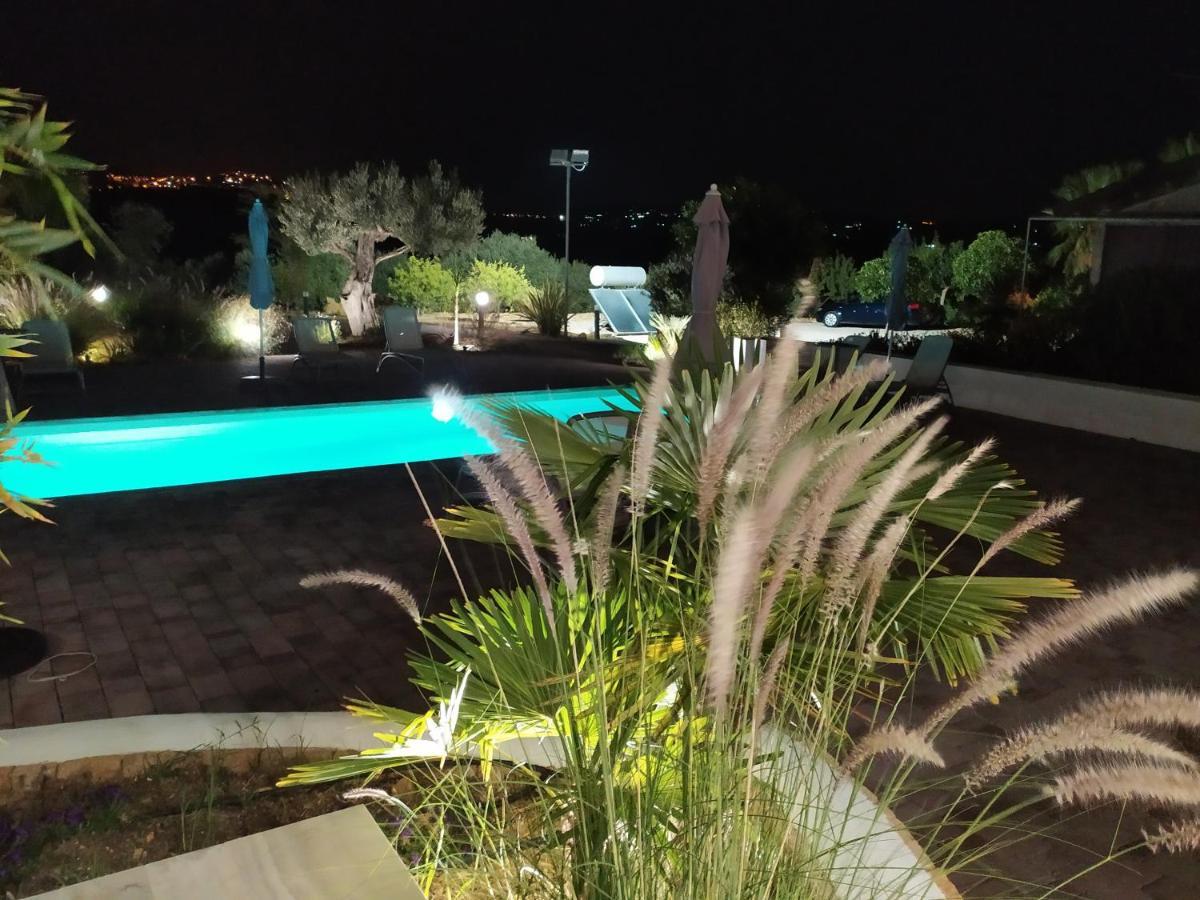 Il Colle Del Rustico Bed & Breakfast Agrigento Exterior photo